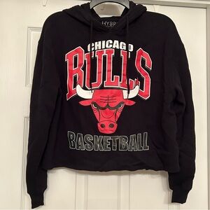 Hybrid Apparel Chicago Bulls Basketball Raw Hem Cropped Women’s Size S Hoodie